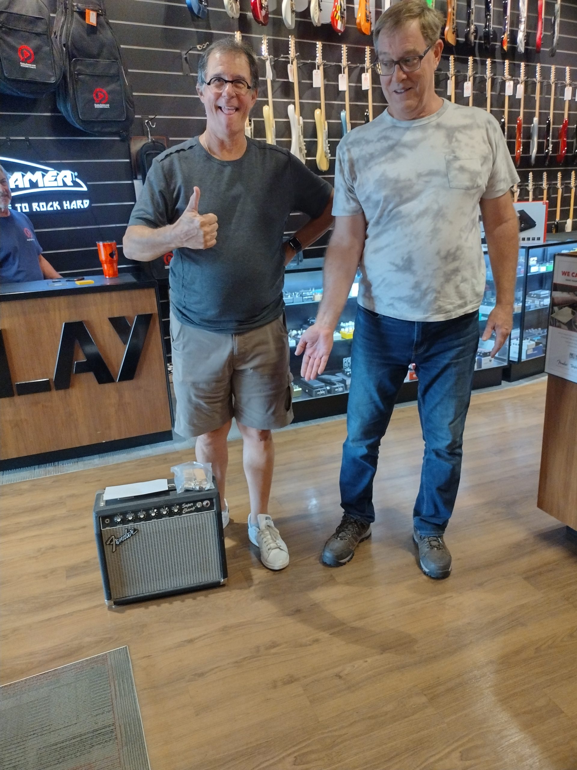 Tony Alonso amp 3